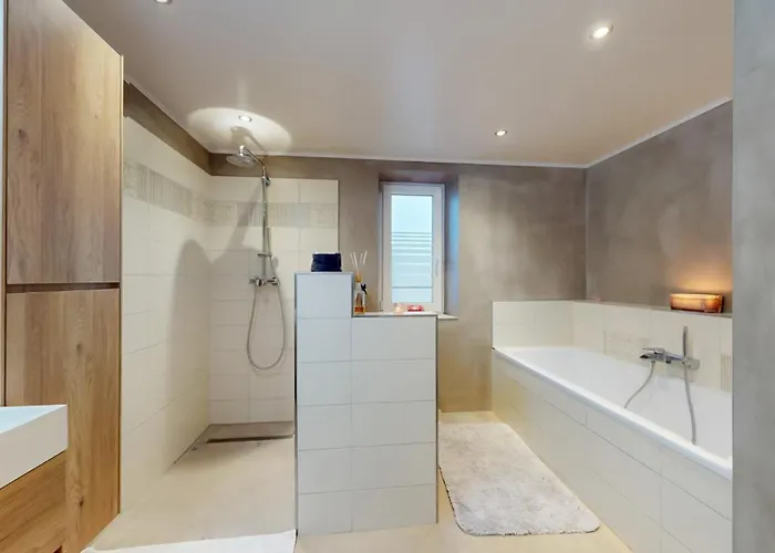 Triplex Cozy Serenity Entree Privee Au Calme Rue Sans Issue Apartment